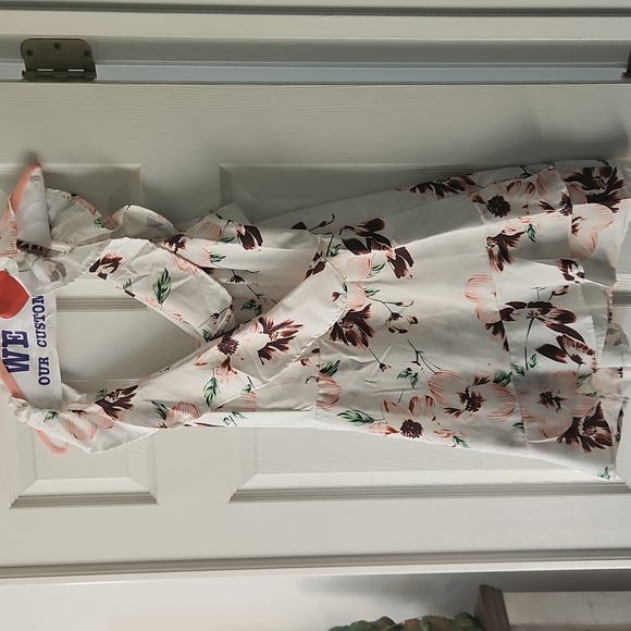 Floral Ruffle Dress - Picture 1 of 2